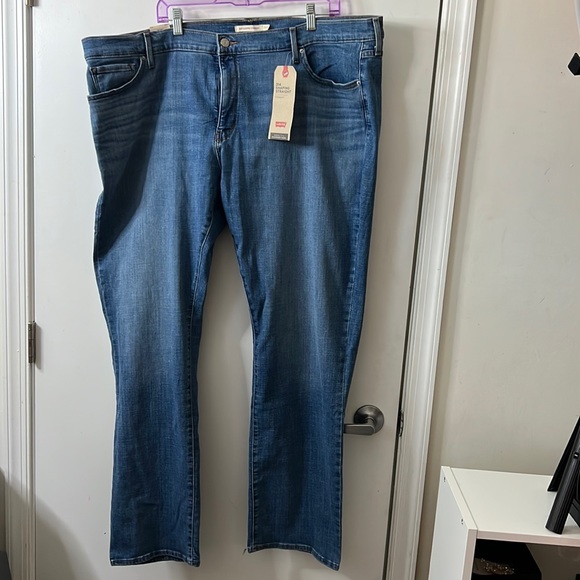 NWT Levi Shaping Straight Jeans Women Size 26W L - Picture 1 of 5